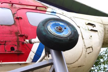 Helikopterin tekerlek