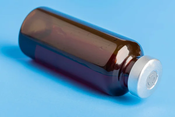 Una Macro Inyección Con Enfoque Selectivo Frasco Inyección Vacuna Color — Foto de Stock