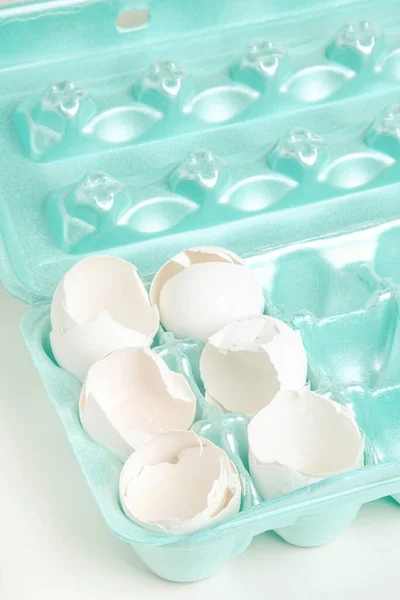 Primer Plano Conjunto Cáscaras Huevo Blanco Agrietadas Anidadas Individualmente Núcleos — Foto de Stock