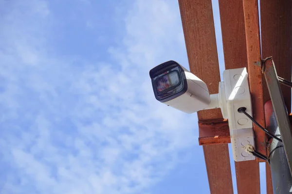 Грязные Камеры Видеонаблюдения Установлены Карнизах Обнаружения Кражи Имущества Камера Видеонаблюдения — стоковое фото