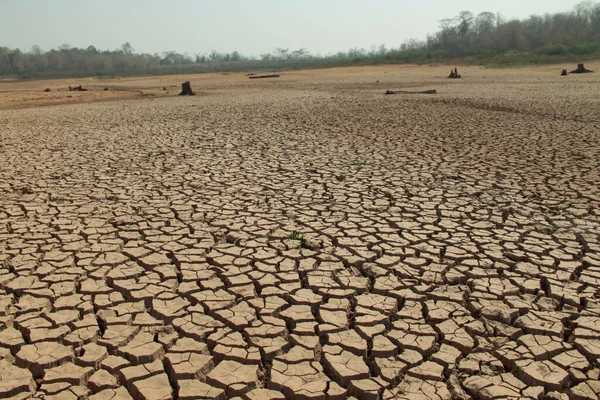 タイの干ばつの土地のテクスチャ 地球上の水の世界的な不足 地球温暖化と温室効果の概念 — ストック写真