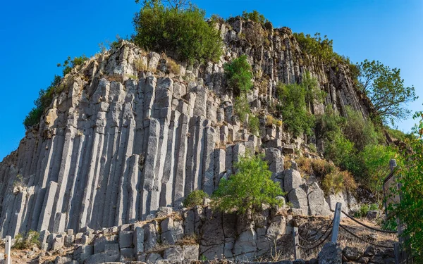 Κολώνες Kula Basalt Πανοραμική Θέα Κολώνες Σχηματίστηκε Στην Πρώτη Φάση — Φωτογραφία Αρχείου