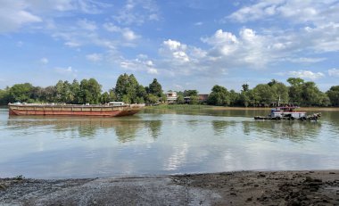 Dong Nai nehrinde sabah