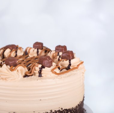 çikolata karamel kek