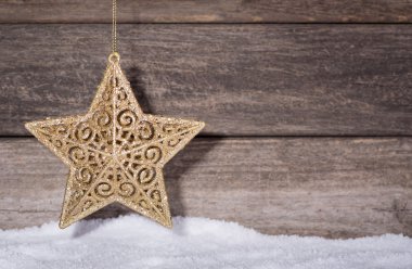 Noel altın yıldız