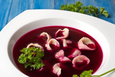 kırmızı pancar çorbası