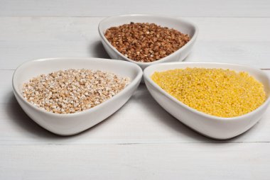 Arpa, buğday ve darı kabuğu çıkarılmış tane