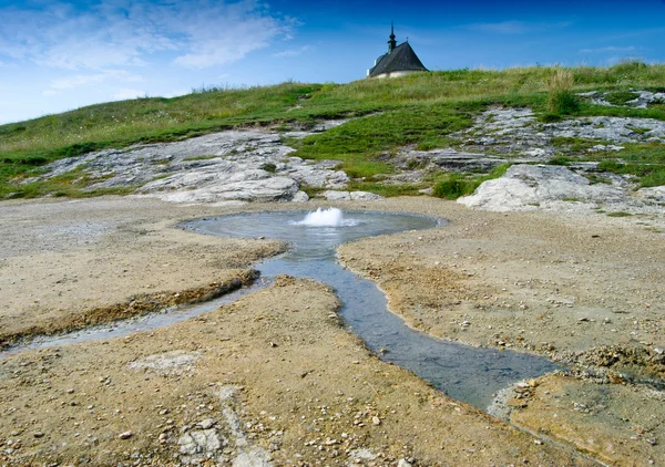 Géiser de agua mineral Siva Brada — Foto de Stock