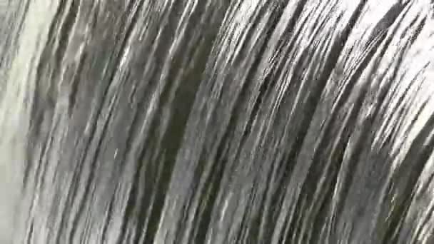 Wasserfall auf dem Wesley Bach — Stockvideo