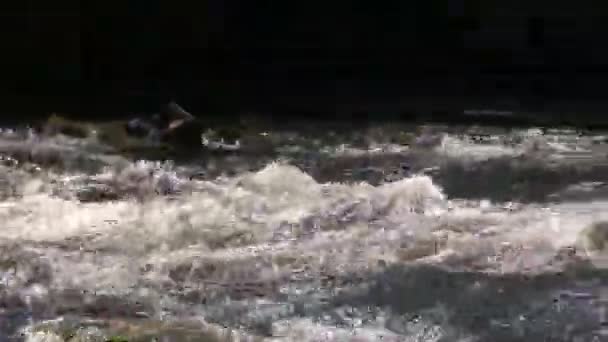 Pontcysyllte vízvezeték át a Dee folyó, Wales — Stock videók