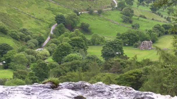 Pistyll Rhaeadr şelale, Powys, Galler — Stok video
