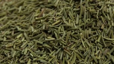 Ot yığını kurutulmuş biberiye