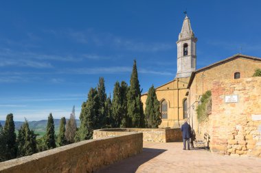 Duvarlar boyunca Rönesans şehrin germe ile ilgilenen geçiş