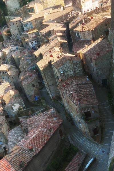 Bela cidade medieval no norte da Toscana, Sorano — Fotografia de Stock