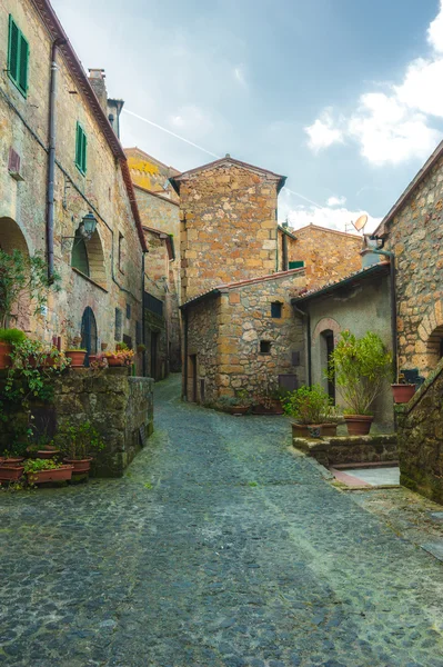 Solaren antiken Stadt und die Straßen der schönen Toskana, ita — Stockfoto