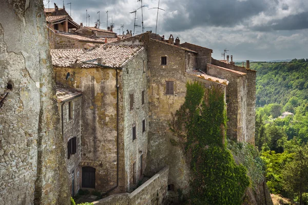 Övergivna skrymslen mirakulöst vacker stad i Toscana. — Stockfoto