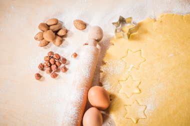 hamur için Noel kek malzemeler ile.