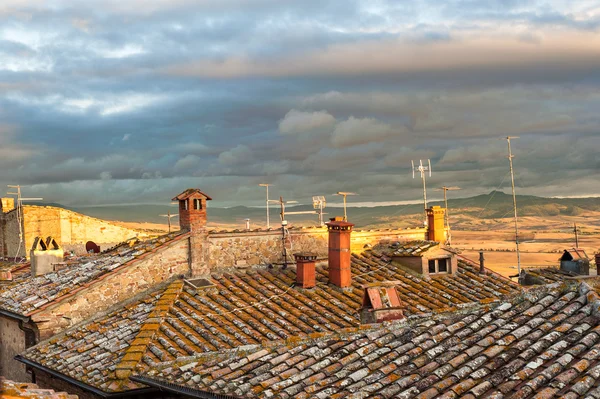 View from the window at the landscape in Tuscany — Stock Photo, Image