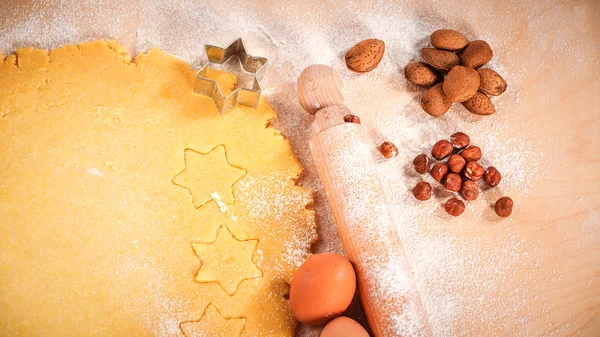 La pâte pour la cuisson de Noël — Photo