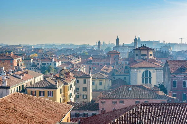ชีวิตบนถนนเวเนเชียน เวนิส, อิตาลี — ภาพถ่ายสต็อก