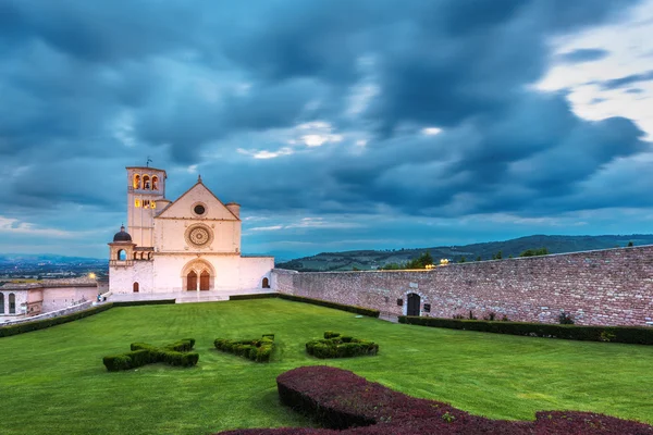 Bazilika St. Francis Assisi v Umbrii, Itálie — Stock fotografie