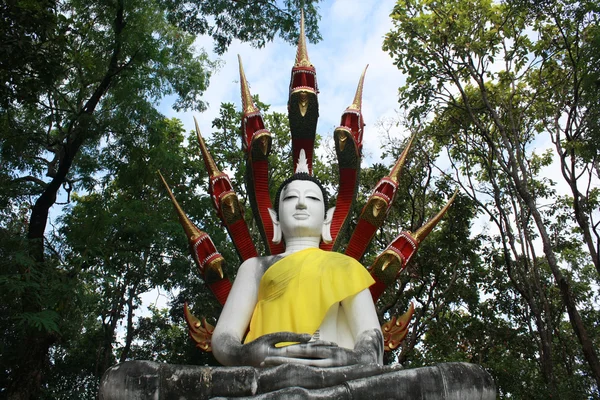 Imagem de buddha e sete serpentes — Fotografia de Stock