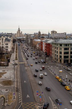 Lubyanka 'daki merkez çocuk dükkanından Moskova' nın tarihi merkezine. En tepeden özel şehir manzarası.