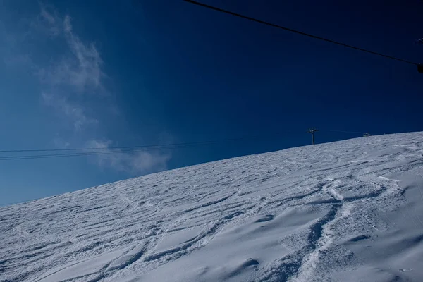 Сонячний Зимовий Ранок Горах Шерегеша Лижній Трасі — стокове фото
