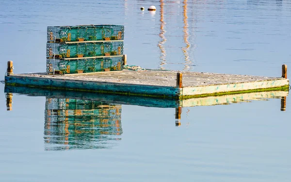 Armadilhas Lagosta Uma Doca Bailey Island Maine Nova Inglaterra — Fotografia de Stock