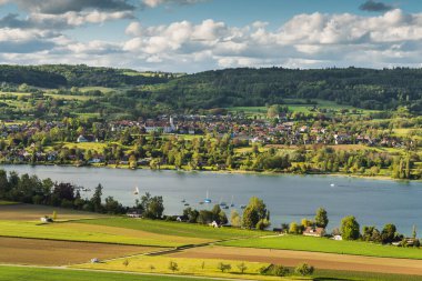 Oehningen ve Hoeri yarımadasının manzarası, Constance Gölü, Baden-Wuerttemberg, Almanya