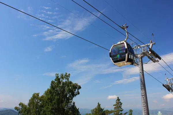 Seilbahn Zum Skigebiet Manzherok Gorny Altai — Stockfoto