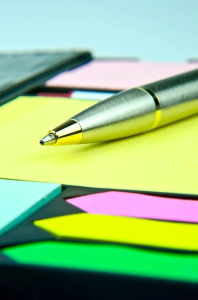 Classic pen on yellow  memos — Stock Photo, Image