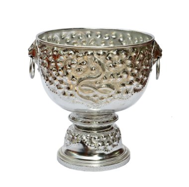 Tayland gümüş tepsisi ve kaidesi bir şey koymak için.. 