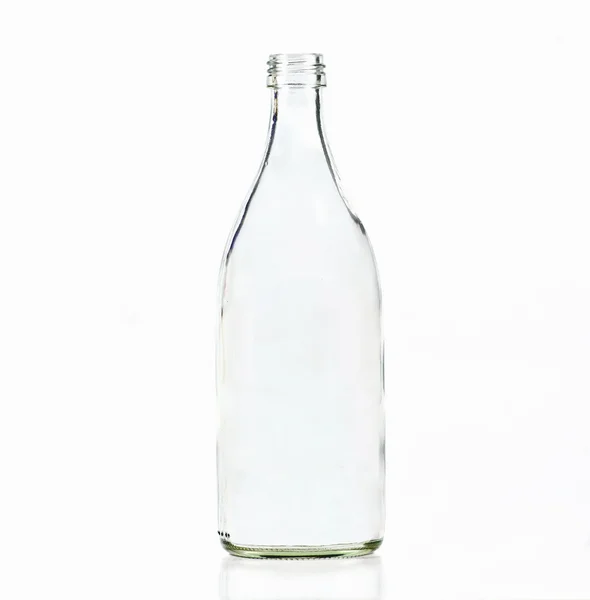 Скляна пляшка ізольована на білому фоні — стокове фото