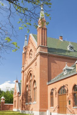 Polonya, Gliwice, terkedilmiş cenaze evinde Yahudi Mezarlığı