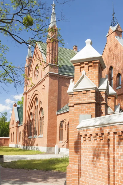 Polen, Gliwice, nedlagd begravning huset på judiska kyrkogården — Stockfoto