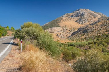 Yunanistan, Mycenae, Mykines, Arkeoloji Alanına Giden Yol, Hisar, Yazın Güneş Işığı