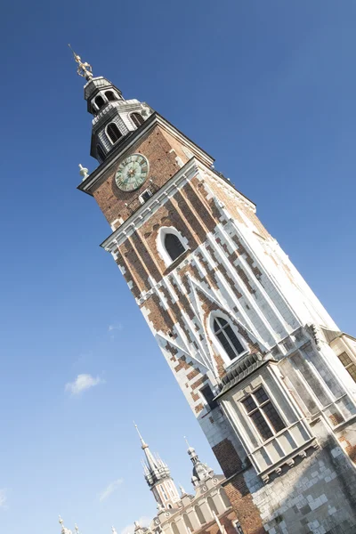 波兰克拉科夫，主要市场，市政厅塔，阳光照射 — 图库照片