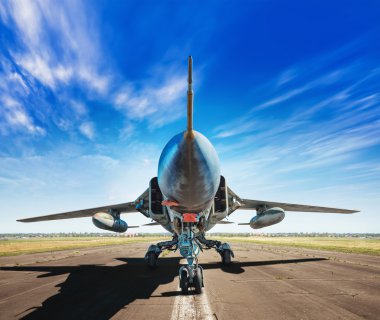 jet avcı uçağı kalkış