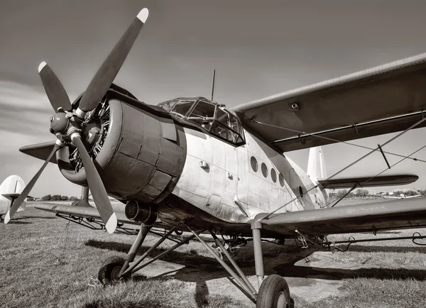 Εικόνα από ένα vintage διπλάνο — Φωτογραφία Αρχείου