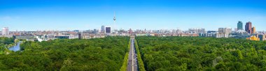 Berlin 'in ufuk çizgisinde panoramik manzara