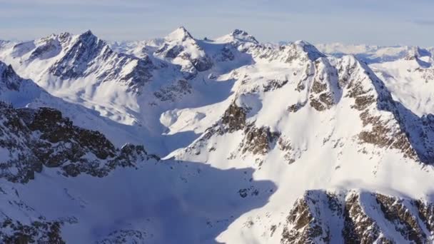 Aerial Shot Of Beautiful Mountains Winter In Swiss Alps Epic Holiday Adventure Epic Switzerland Spirituality Concept — Vídeo de stock