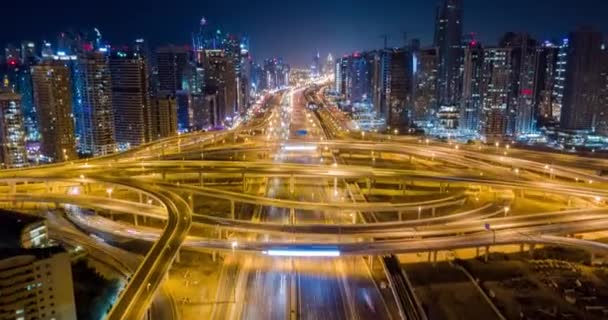 Aerial Shot Of Urban Traffic Time Lapse Cars Lights Moving Junction Comunicación tecnológica Negocios Distrito financiero Baja luz Uhd Hdr 4k — Vídeos de Stock