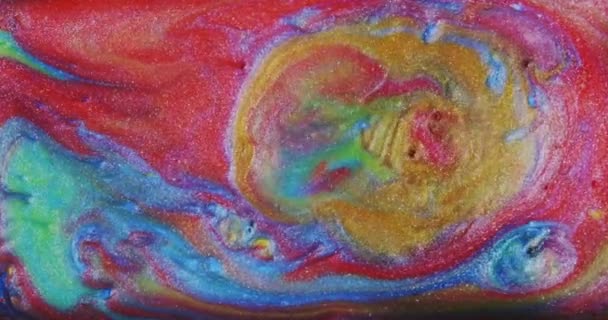 Corrente de pintura colorida estalando a criatividade explosiva Cores de exibição de fantasia Movimento lento Macro Red Epic 8k — Vídeo de Stock