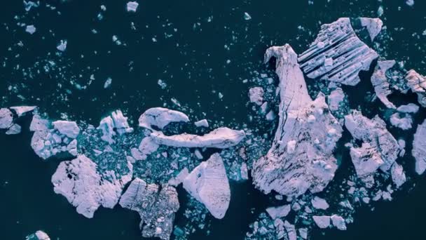 Letecký letoun plovoucí arktické tání ledu v islandském jezeře Majestic Sunset North Pole Inspiration — Stock video