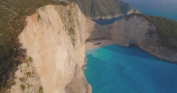 Vista aérea sobre la hermosa playa turquesa Vacaciones famosas Paradise Seascape Vacaciones Viaje Turismo Paradise Concept On Sunny Day — Vídeo de stock