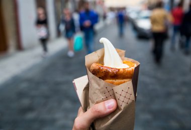 Taze Iştah açıcı Trdlo veya Trdelnik - Geleneksel Ulusal Çek 