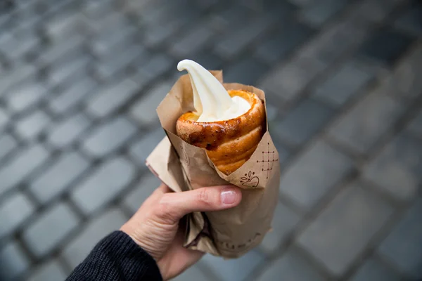 Taze Iştah açıcı Trdlo veya Trdelnik - Geleneksel Ulusal Çek 