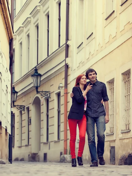 Young couple in love. Prague, Czech Republic, Europe. — Stock Photo, Image