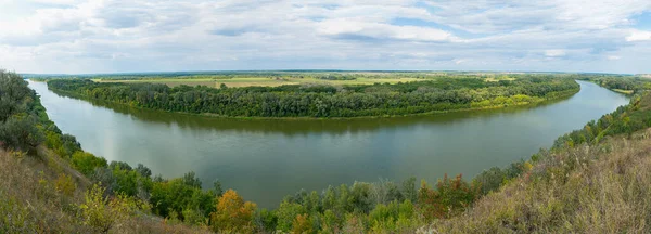 Bend of the big river aerial view — Stock Photo, Image